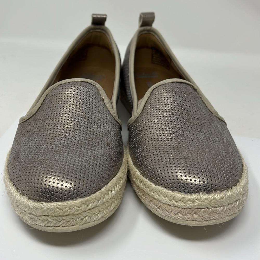 CLARKS COLLECTION LEATHER GOLD SHIMMER METALLIC ESPADRILLE LOAFER SLIP ON SIZE 9 - Picture 2 of 10